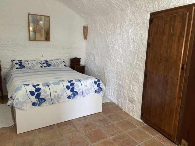 Cueva El Guindas Baza Værelse billede
